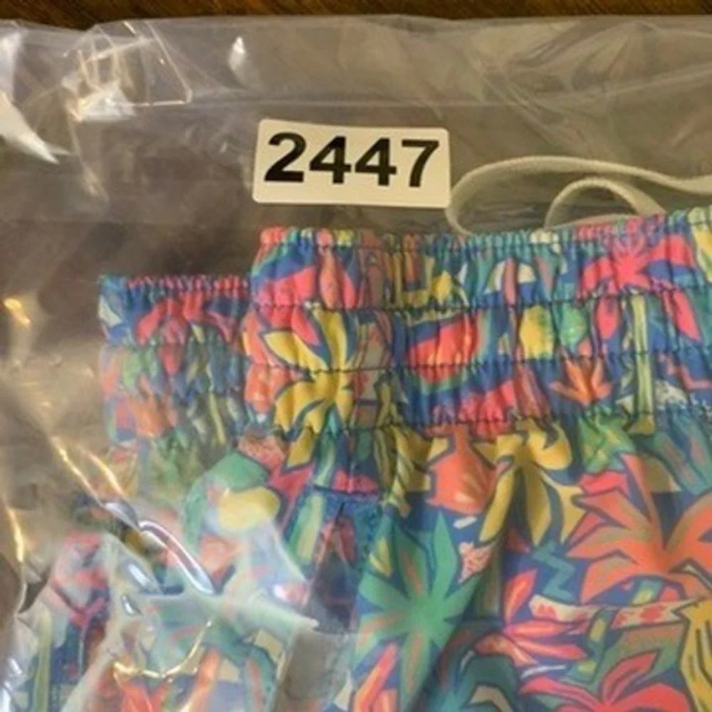 chubbies swim trunks